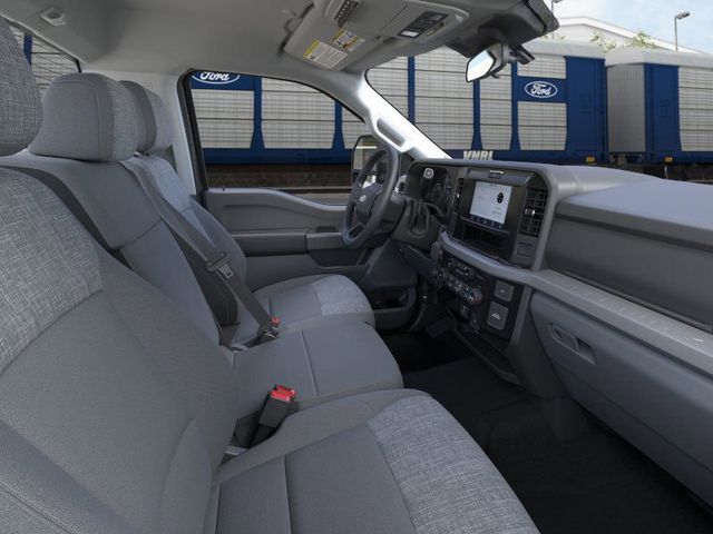 2026 Ford F-350 XLT photo 10