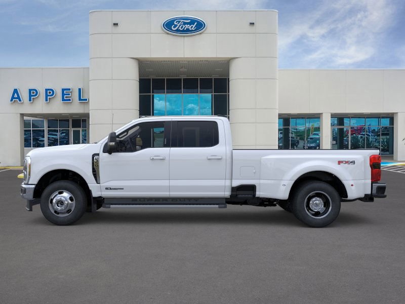 2026 Ford F-350 Lariat photo 4
