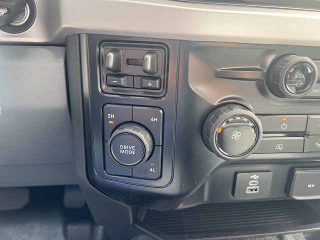 2026 Ford F-550 photo 20