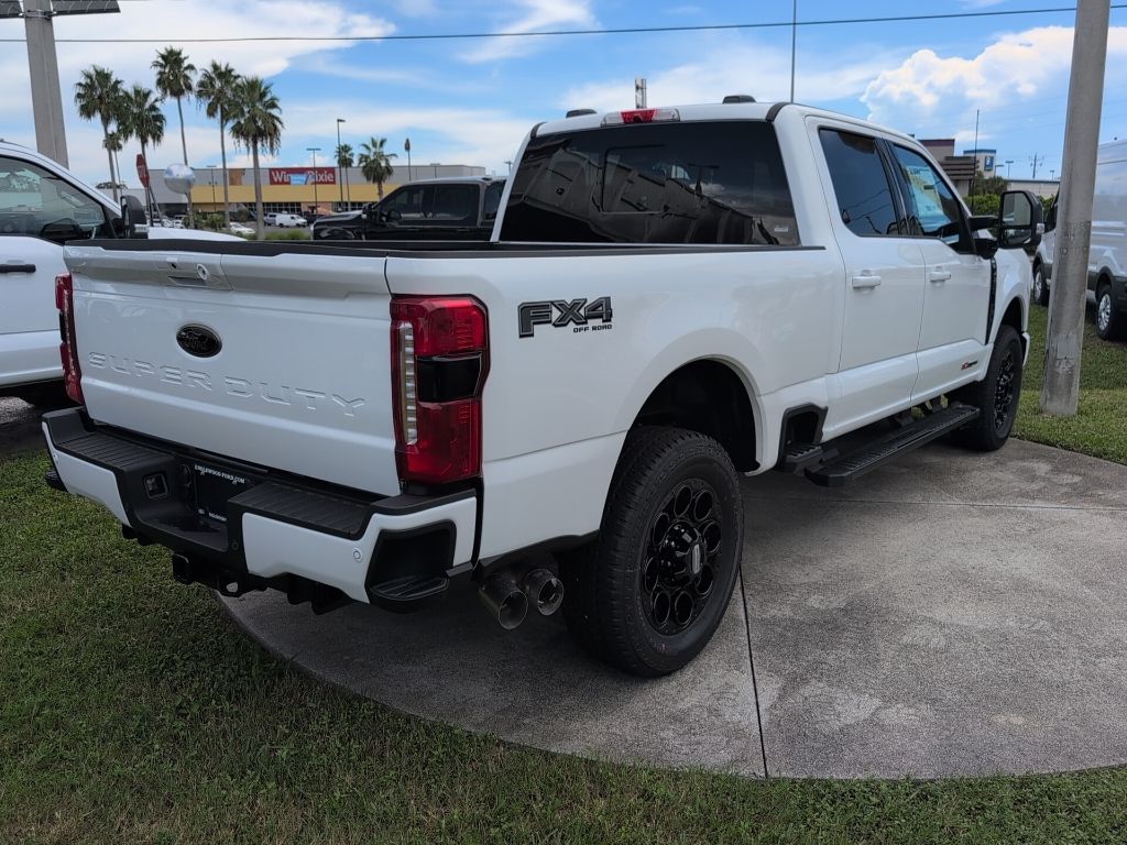 2026 Ford F-250 photo 3
