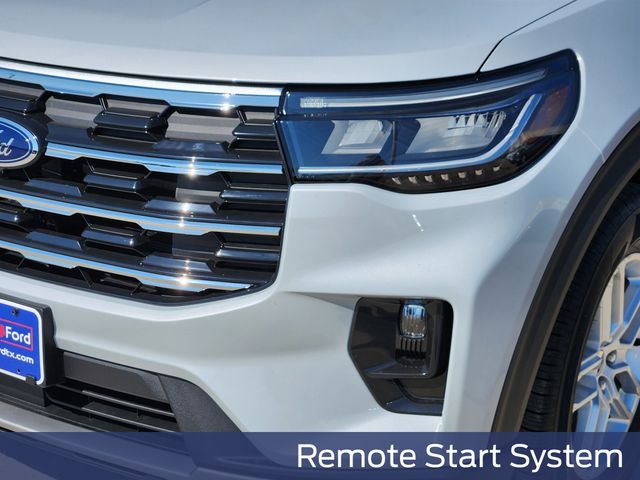2025 Ford Explorer photo 2