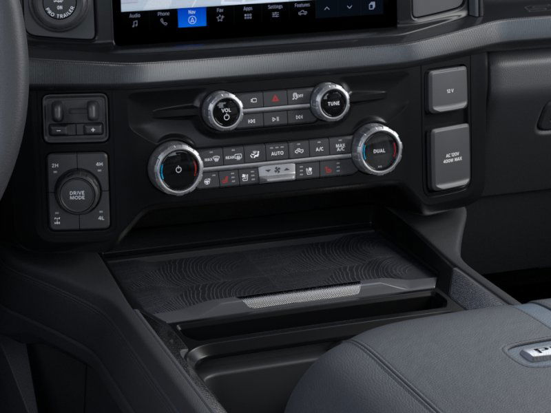 2026 Ford F-250 Platinum photo 13