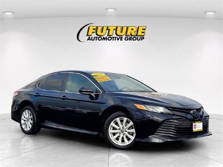 2020 Toyota Camry LE
