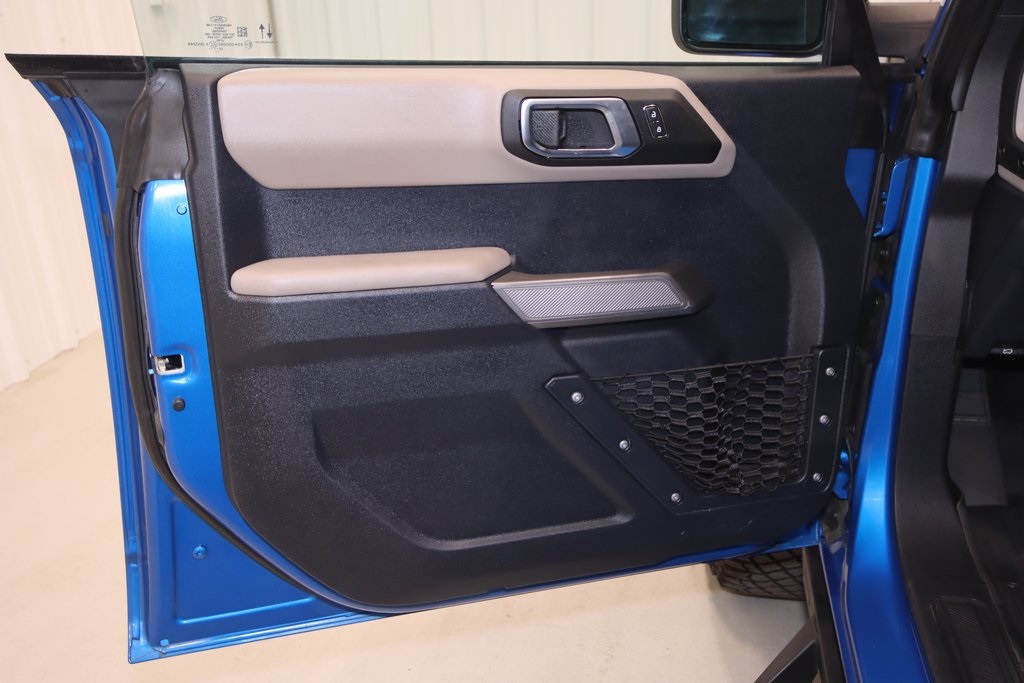 2022 Ford Bronco Wildtrak photo 9