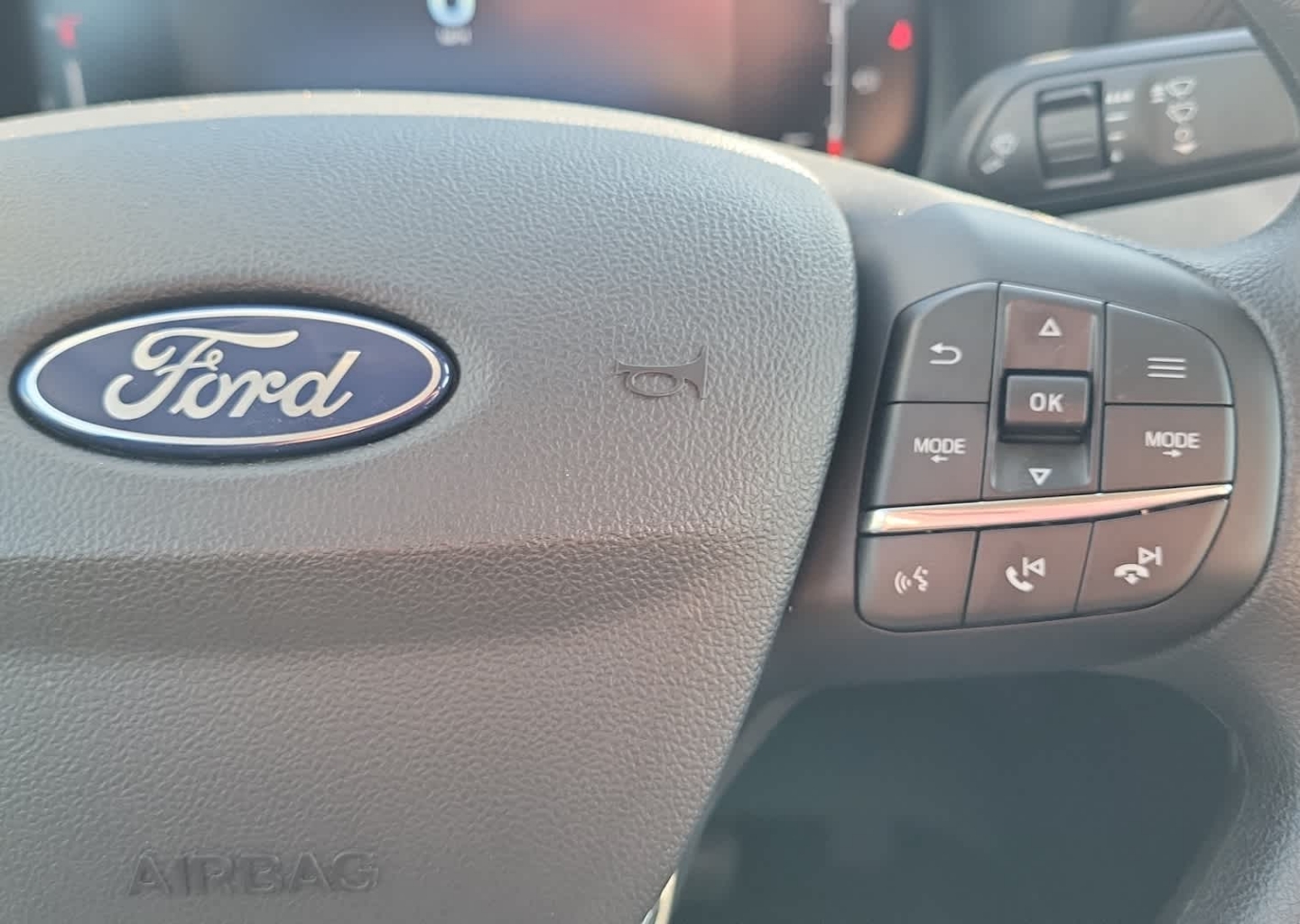 2025 Ford Maverick XLT - Photo 9