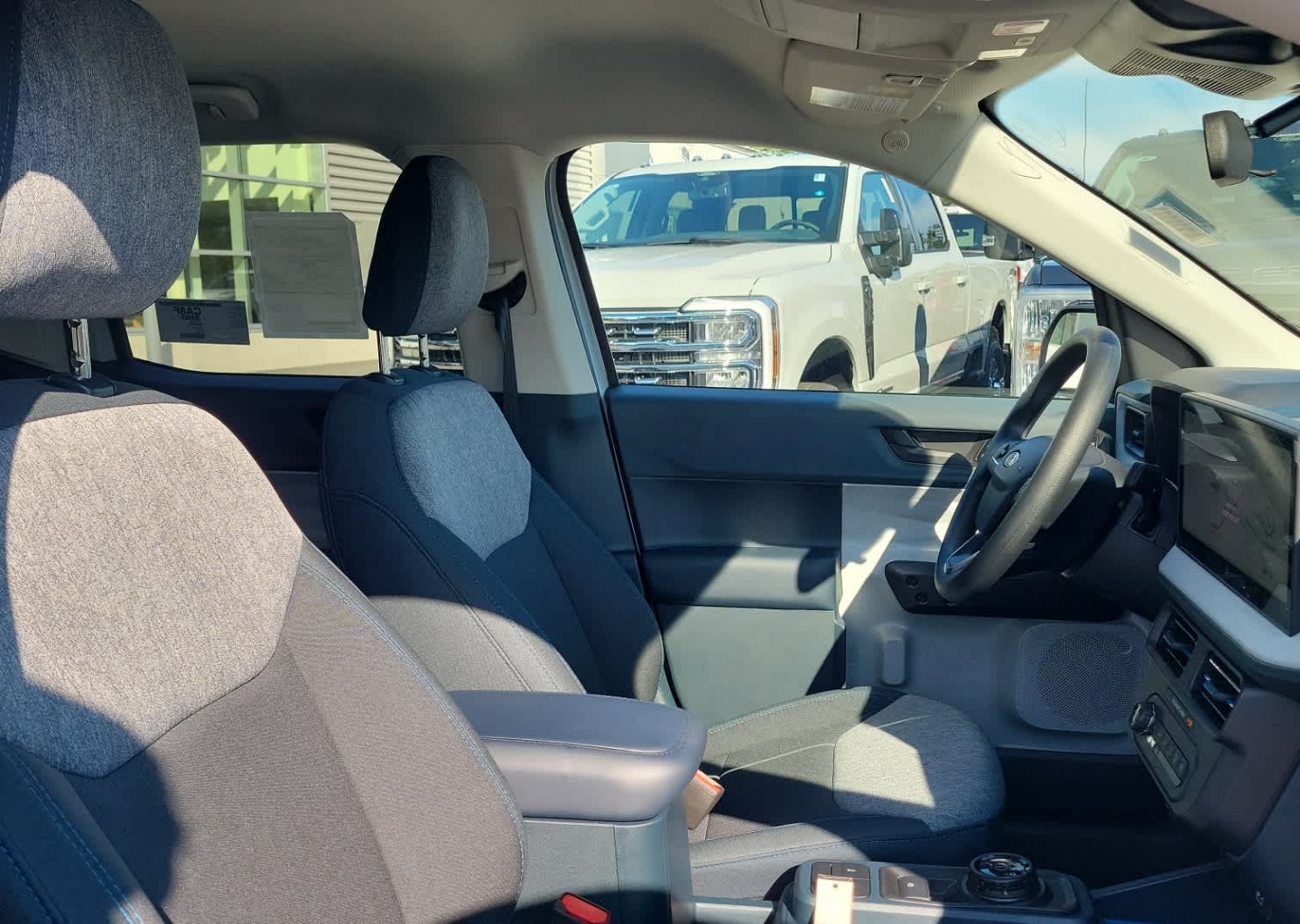 2025 Ford Maverick XLT - Photo 22