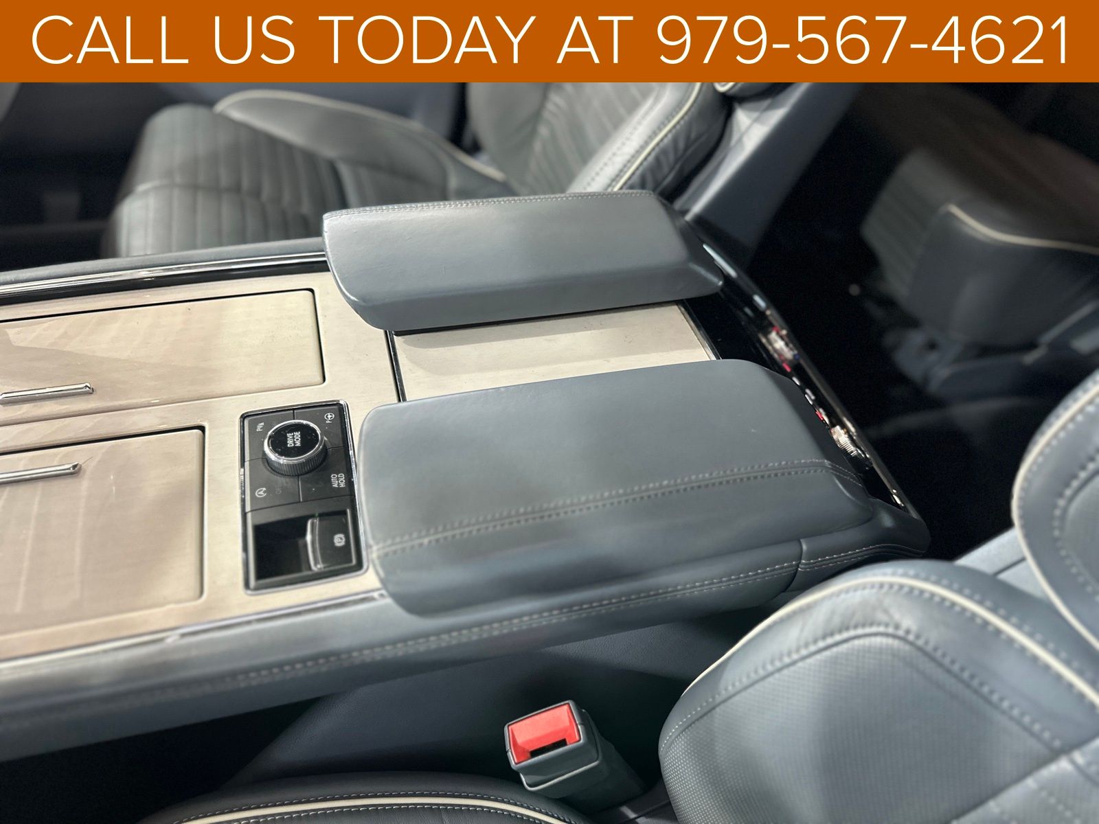 2021 Lincoln Navigator Black Label photo 20