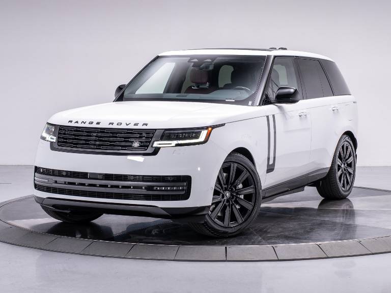 2025 Land Rover Range Rover P550e SE