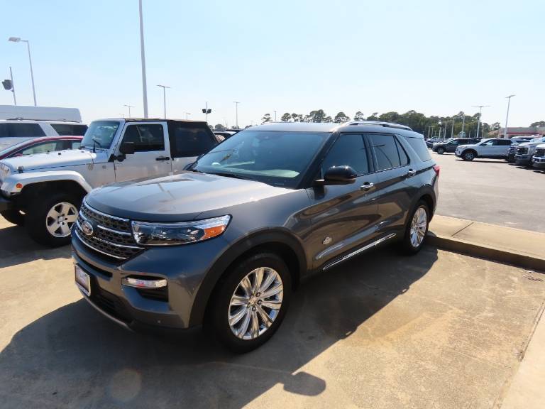 2024 Ford Explorer King Ranch RWD