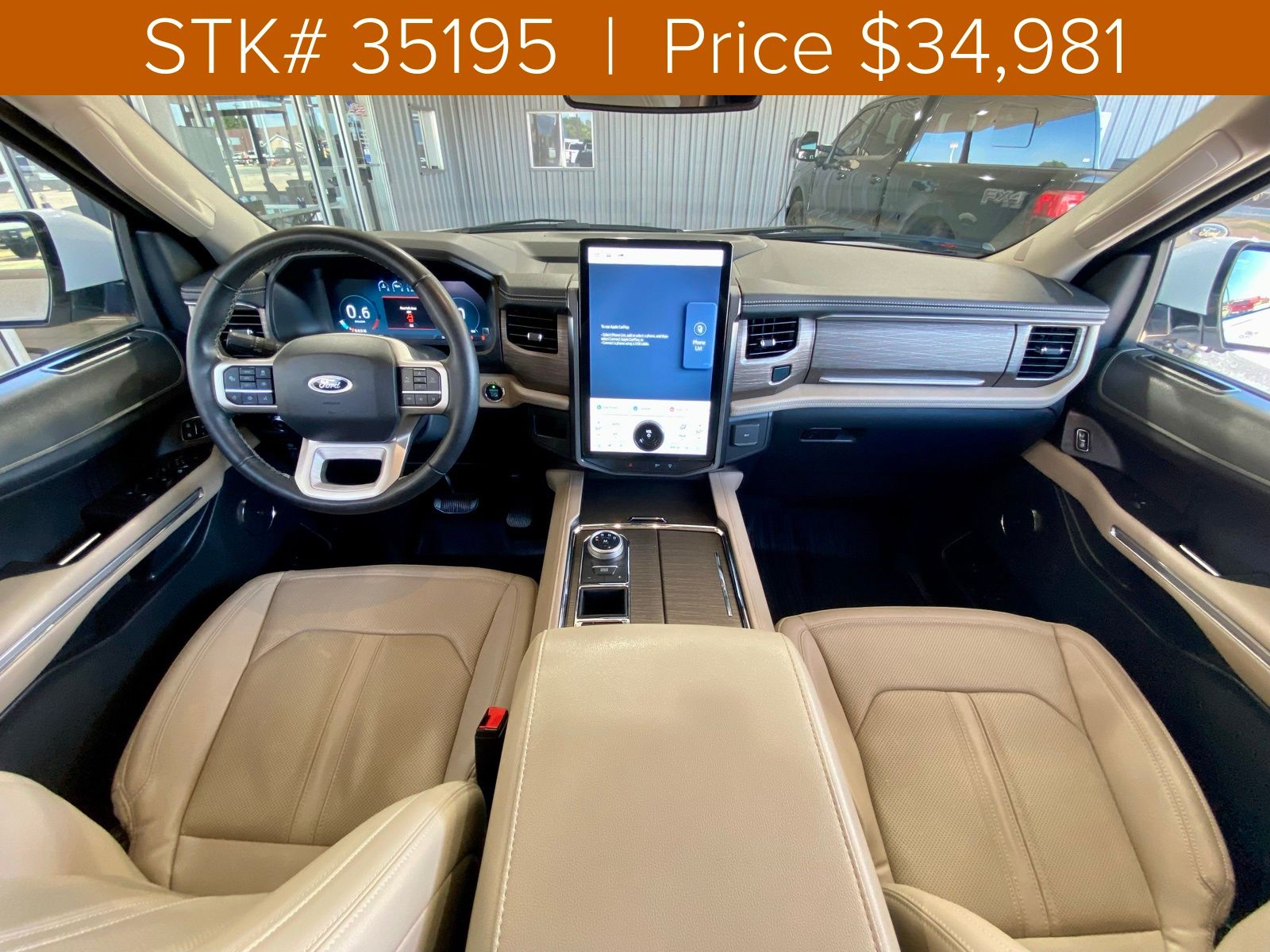 2022 Ford Expedition Limited photo 2