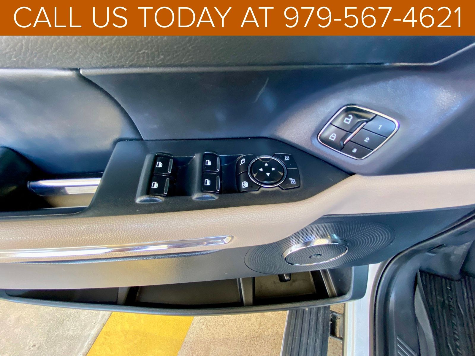2022 Ford Expedition Limited photo 11
