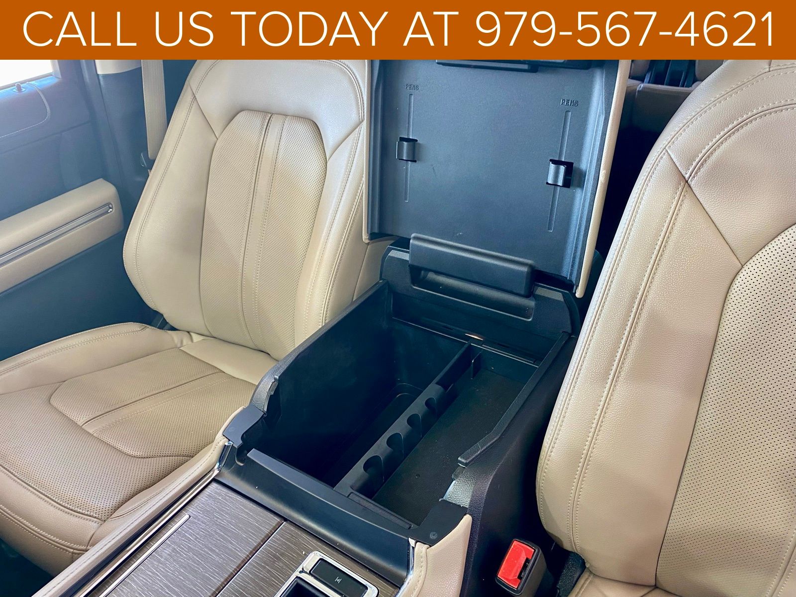2022 Ford Expedition Limited photo 17