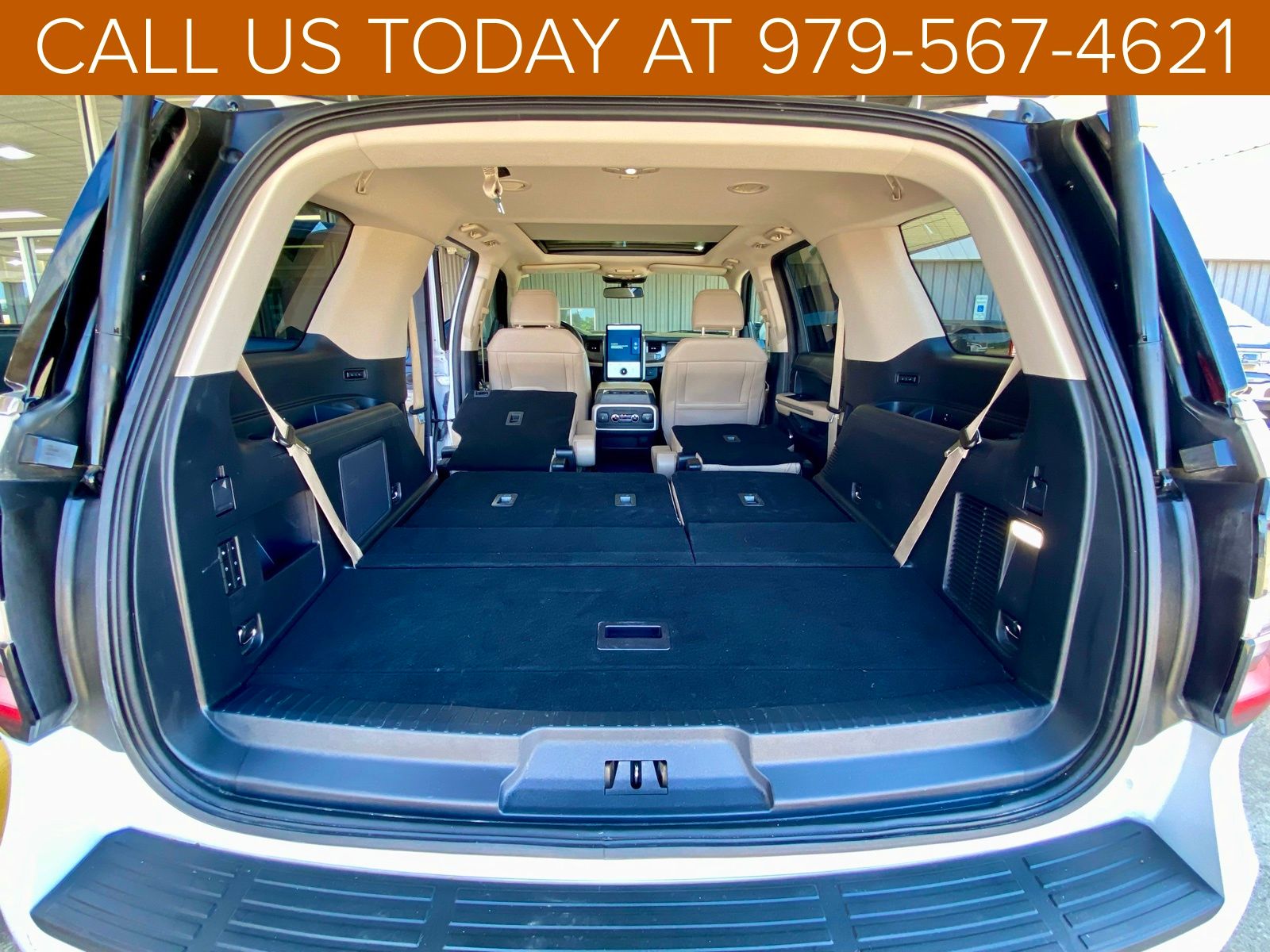 2022 Ford Expedition Limited photo 27