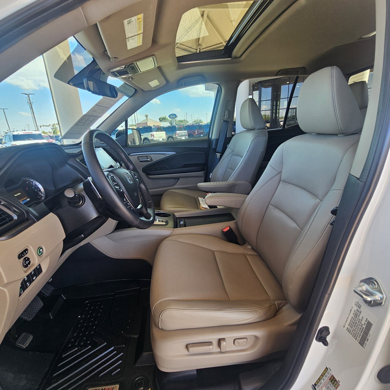 2021 Honda Ridgeline RTL-E photo 12