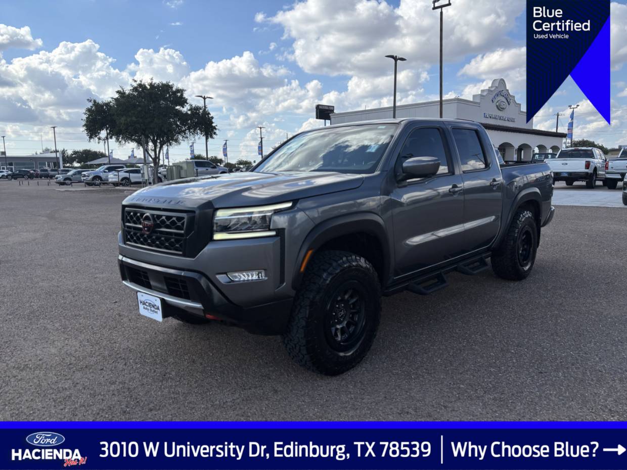 2023 Nissan Frontier PRO-X's photo