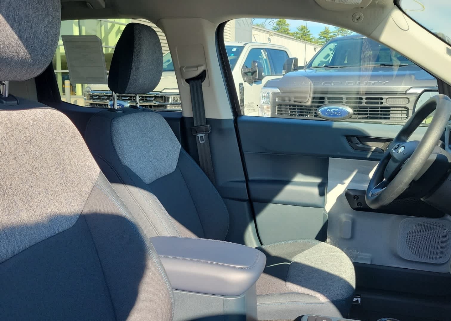 2025 Ford Maverick XLT - Photo 23