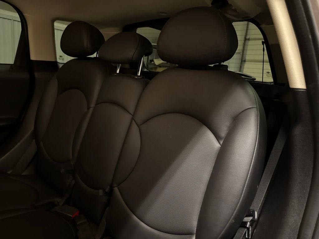 2014 Mini Cooper Base photo 17