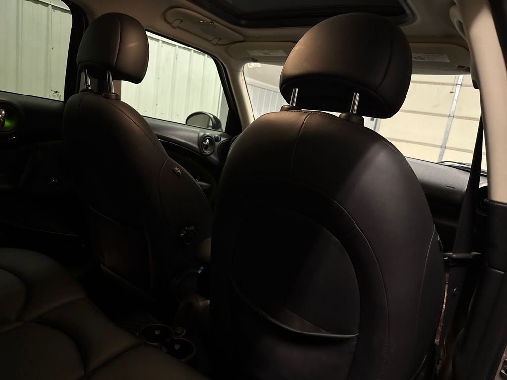 2014 Mini Cooper Base photo 20