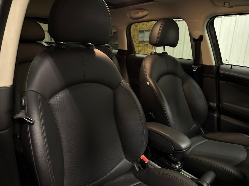 2014 Mini Cooper Base photo 21
