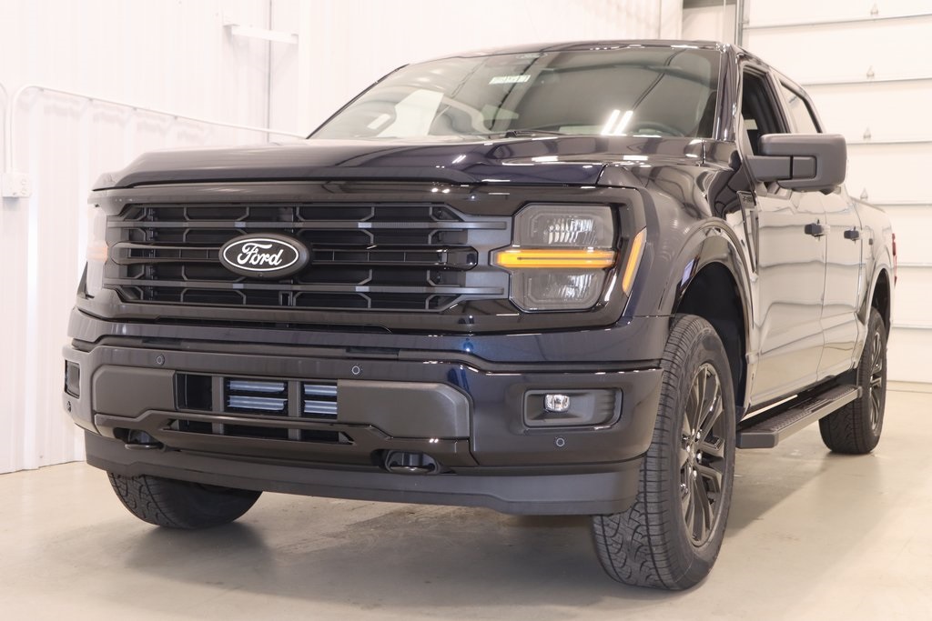 2025 Ford F-150 XLT photo 4