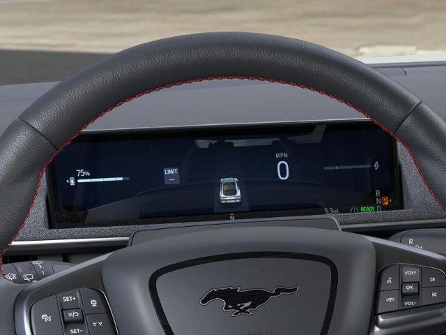 2025 Ford Mustang Mach-E Premium photo 4