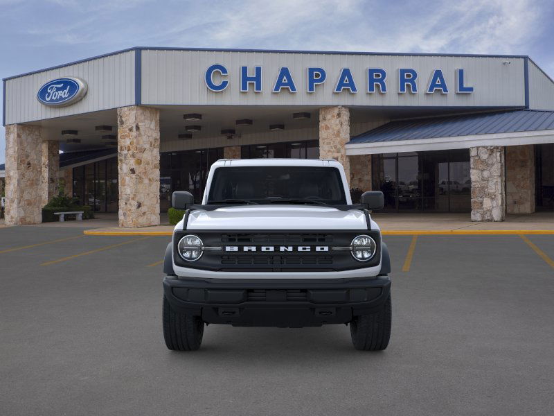 2025 Ford Bronco Base photo 5