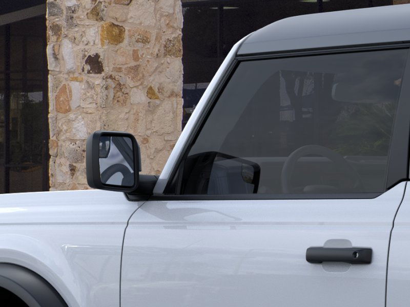 2025 Ford Bronco Base photo 19