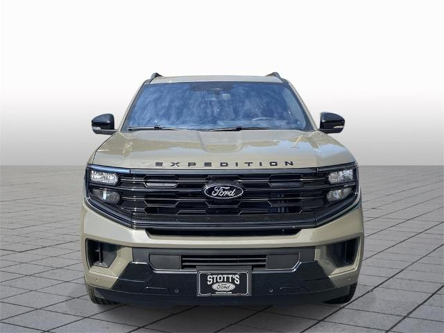 2025 Ford Expedition MAX Platinum photo 2