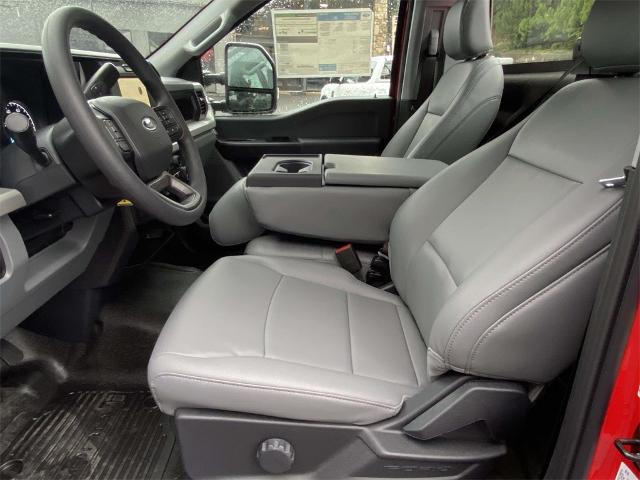 2026 Ford F-250 XL photo 8