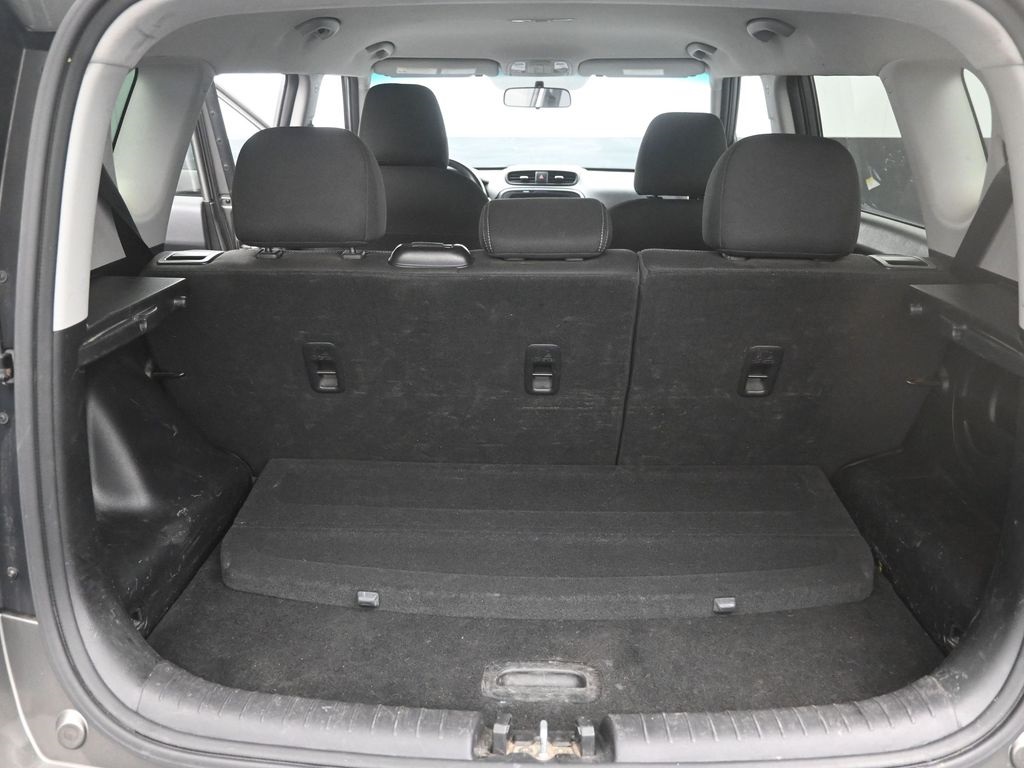 2019 Kia Soul Plus photo 2