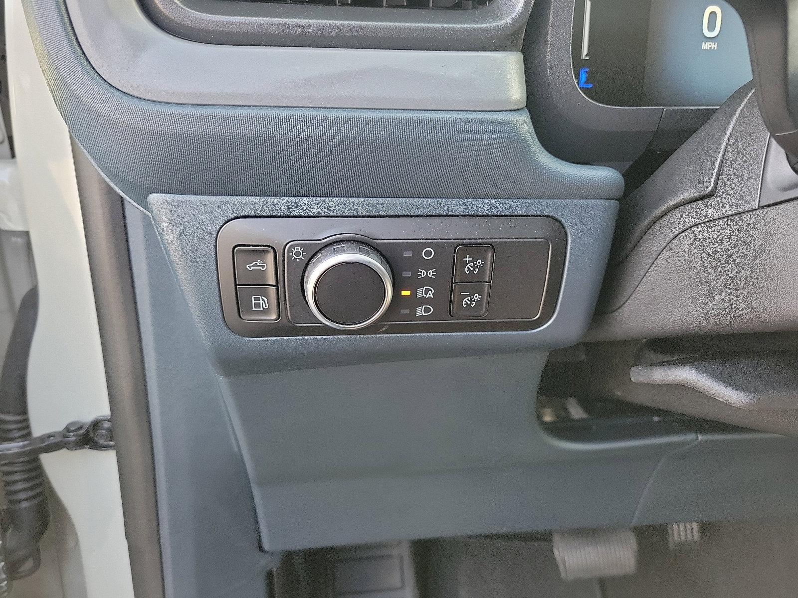 2025 Ford Maverick XL photo 5