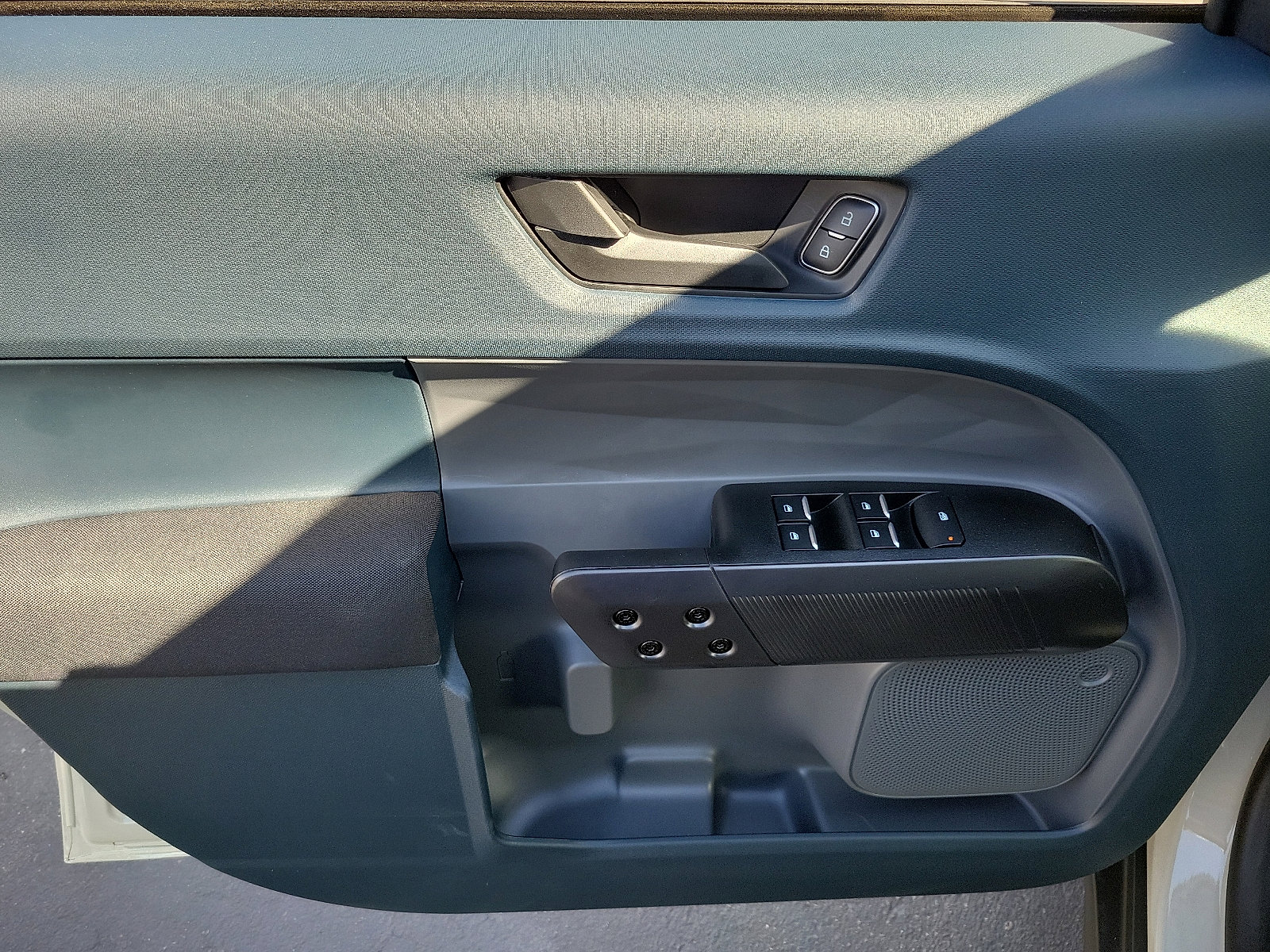 2025 Ford Maverick XL photo 6