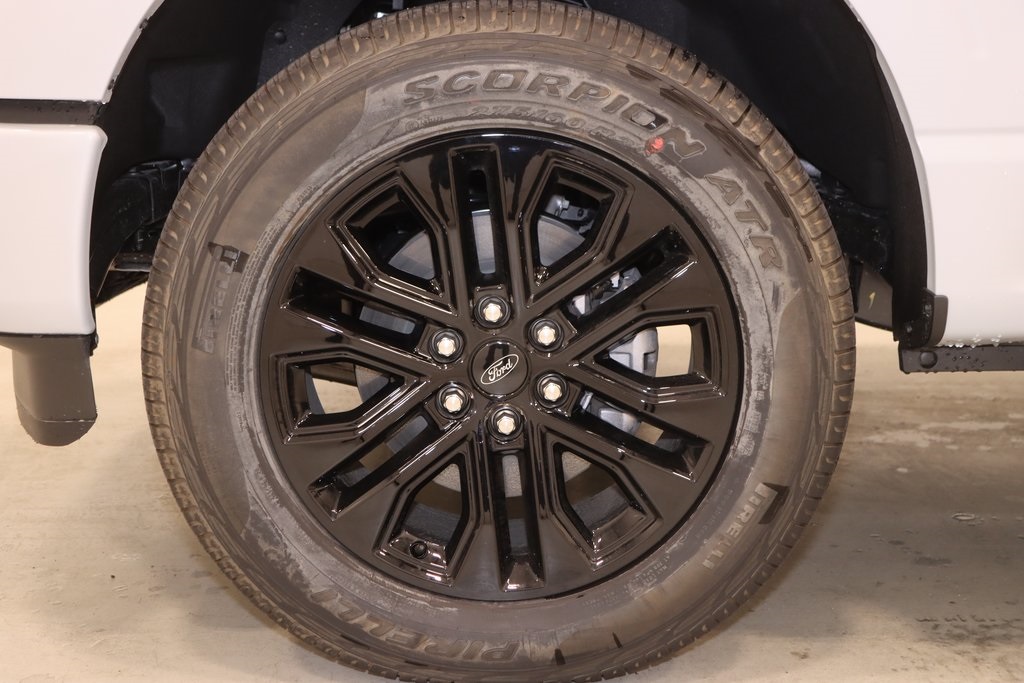 2025 Ford F-150 XLT photo 27