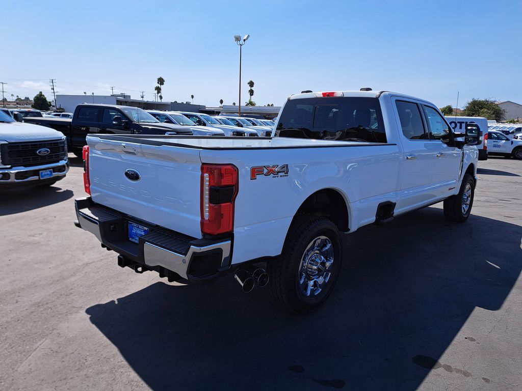 2025 Ford F-250 photo 4