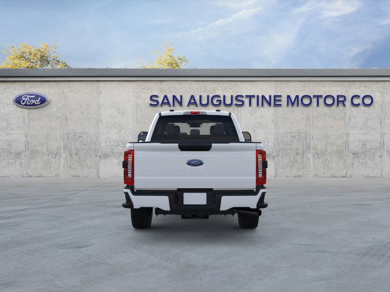 2026 Ford F-250 photo 4