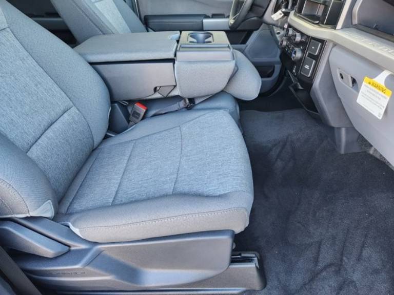 2026 Ford F-350 Super Duty XL - Photo 10