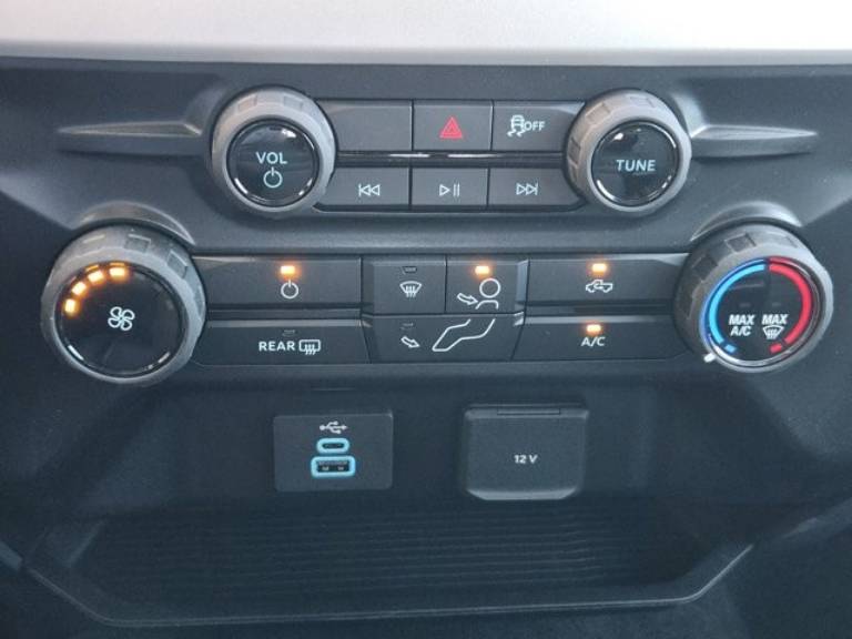 2026 Ford F-350 Super Duty XL - Photo 14