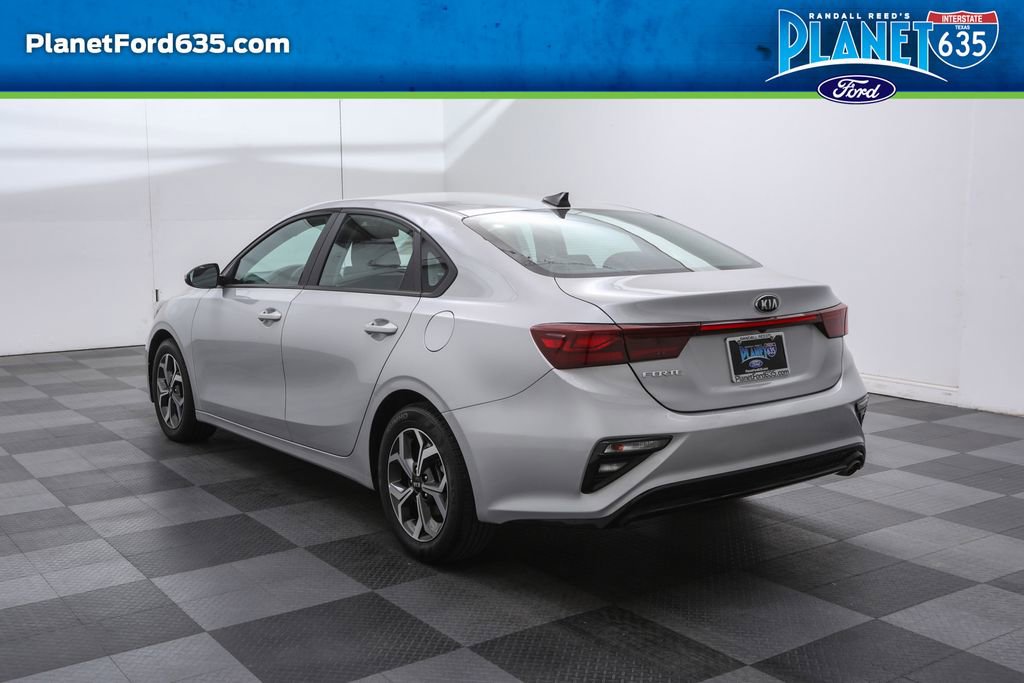 2021 Kia Forte LXS photo 4