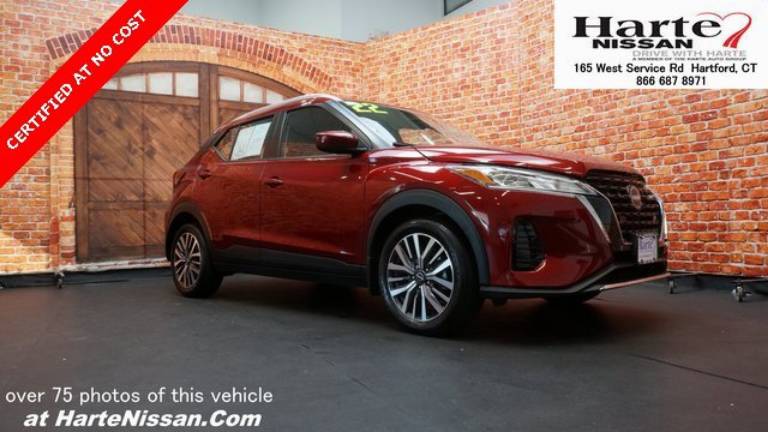 2022 Nissan Kicks SV