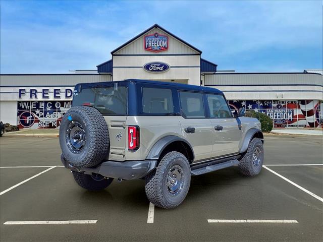 2025 Ford Bronco Badlands photo 7
