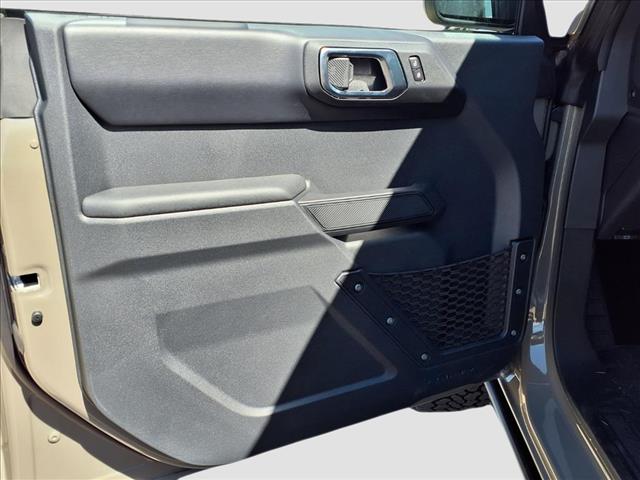 2025 Ford Bronco Badlands photo 19