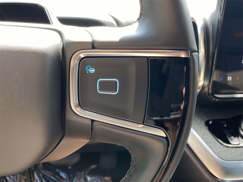 2025 Ford Expedition photo 17