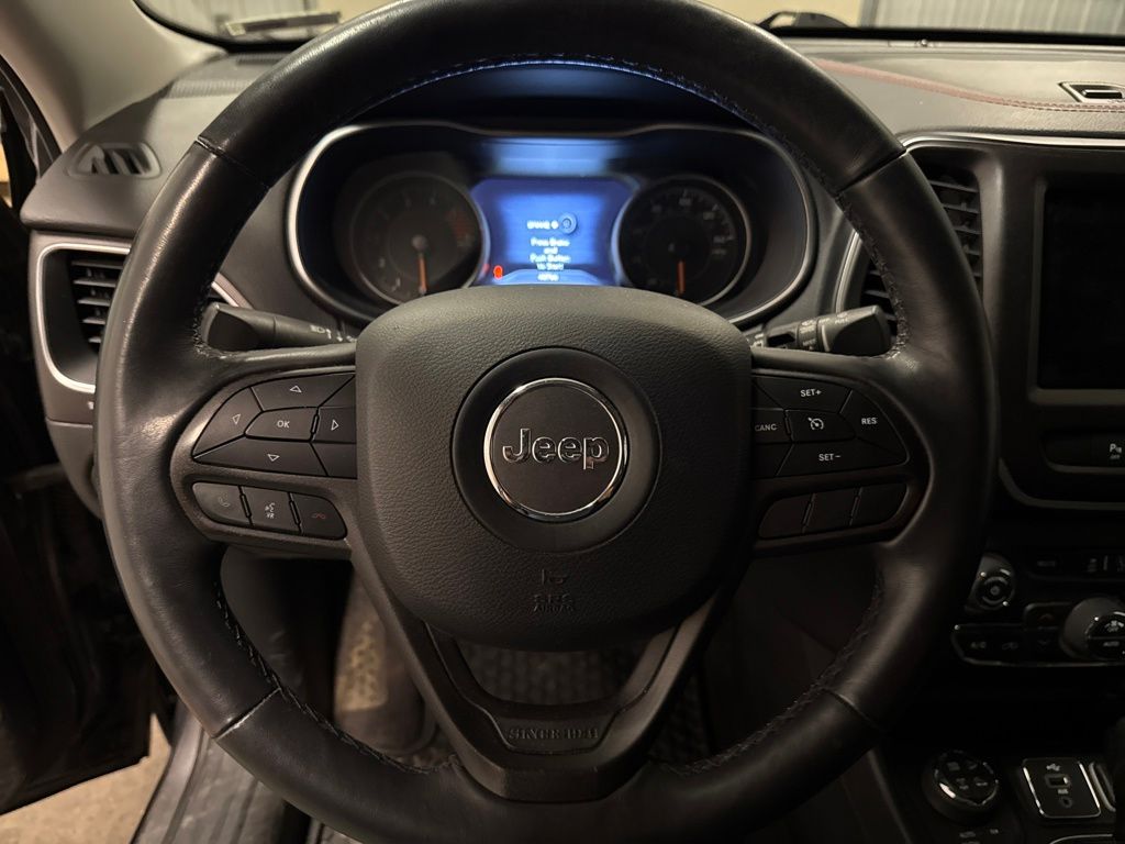 2019 Jeep Cherokee Trailhawk photo 10