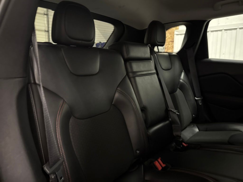 2019 Jeep Cherokee Trailhawk photo 22