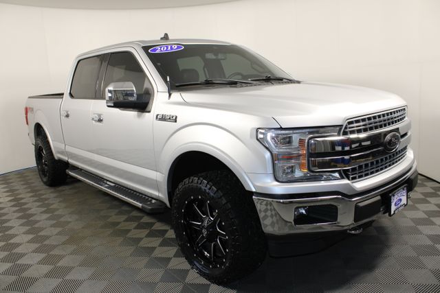 Used 2019 Ford F-150 Lariat with VIN 1FTFW1E42KKF11842 for sale in Kansas City