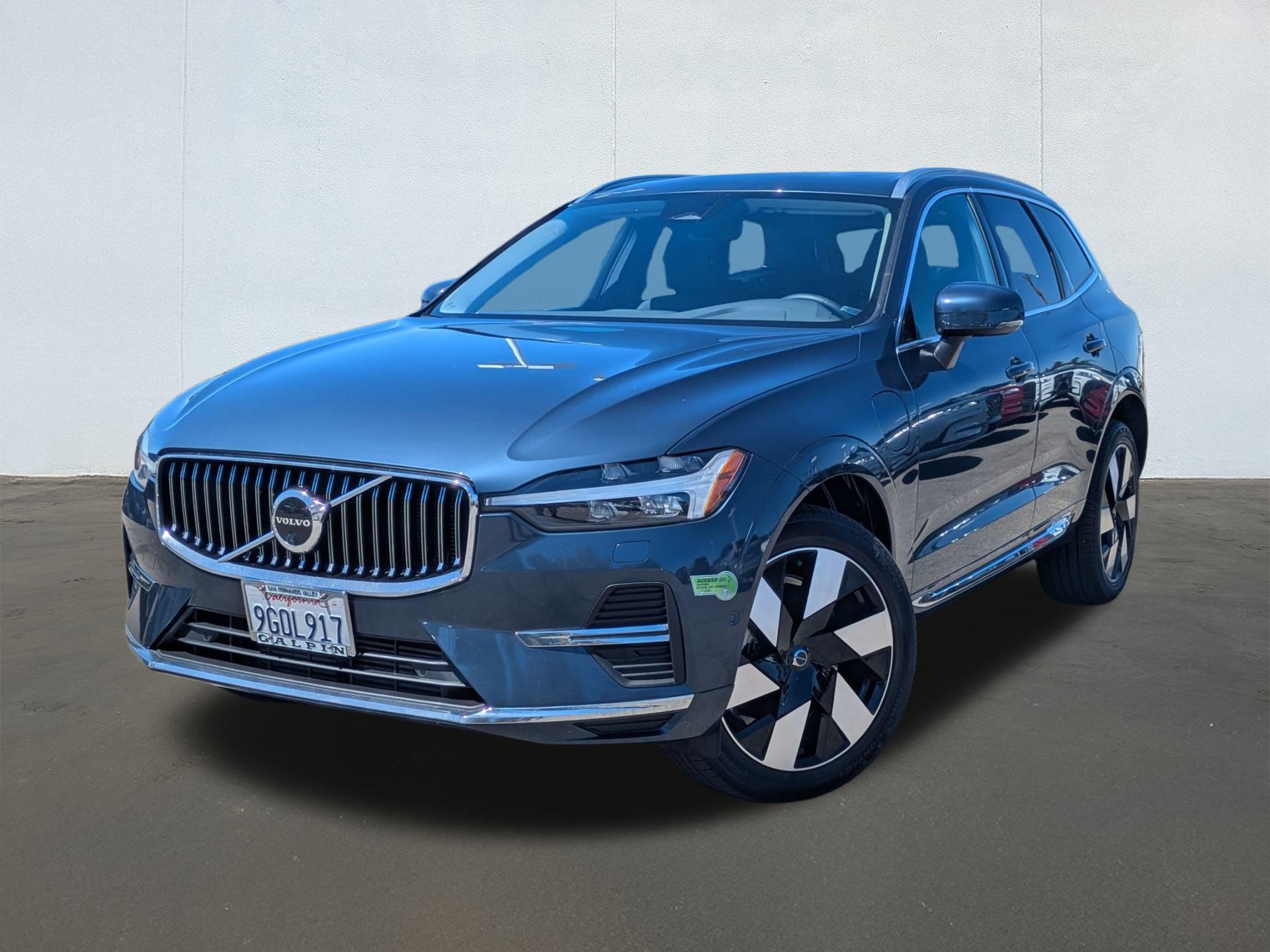 2020 Volvo V60 Cross Country T5 photo 3