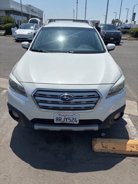 2015 Subaru Outback 2.5I