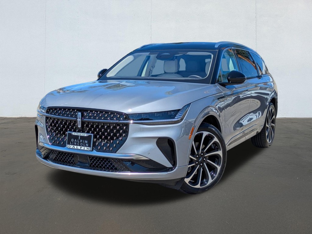 2025 Lincoln Nautilus Black Label