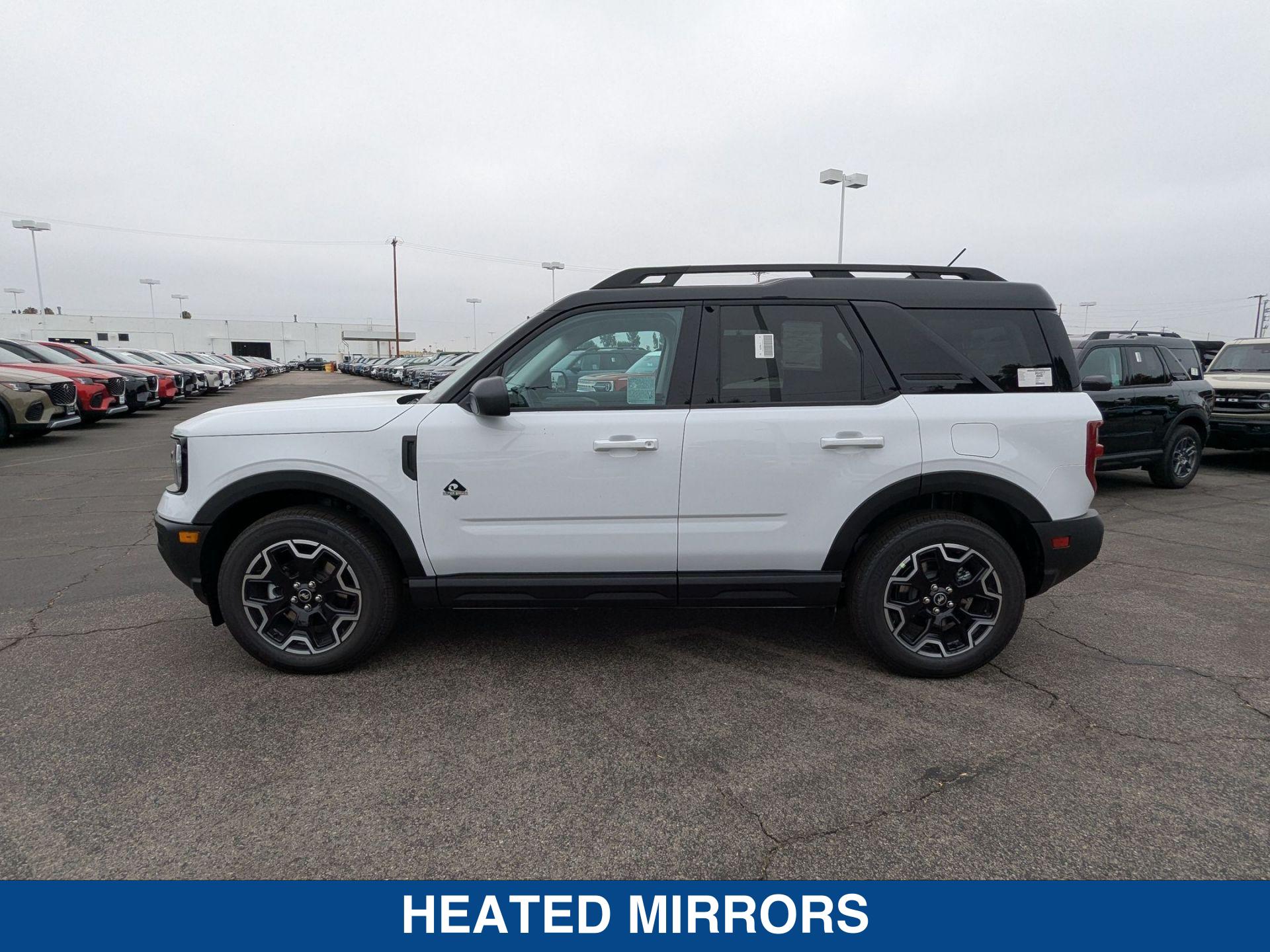 2025 Ford Bronco Sport Outer Banks photo 5