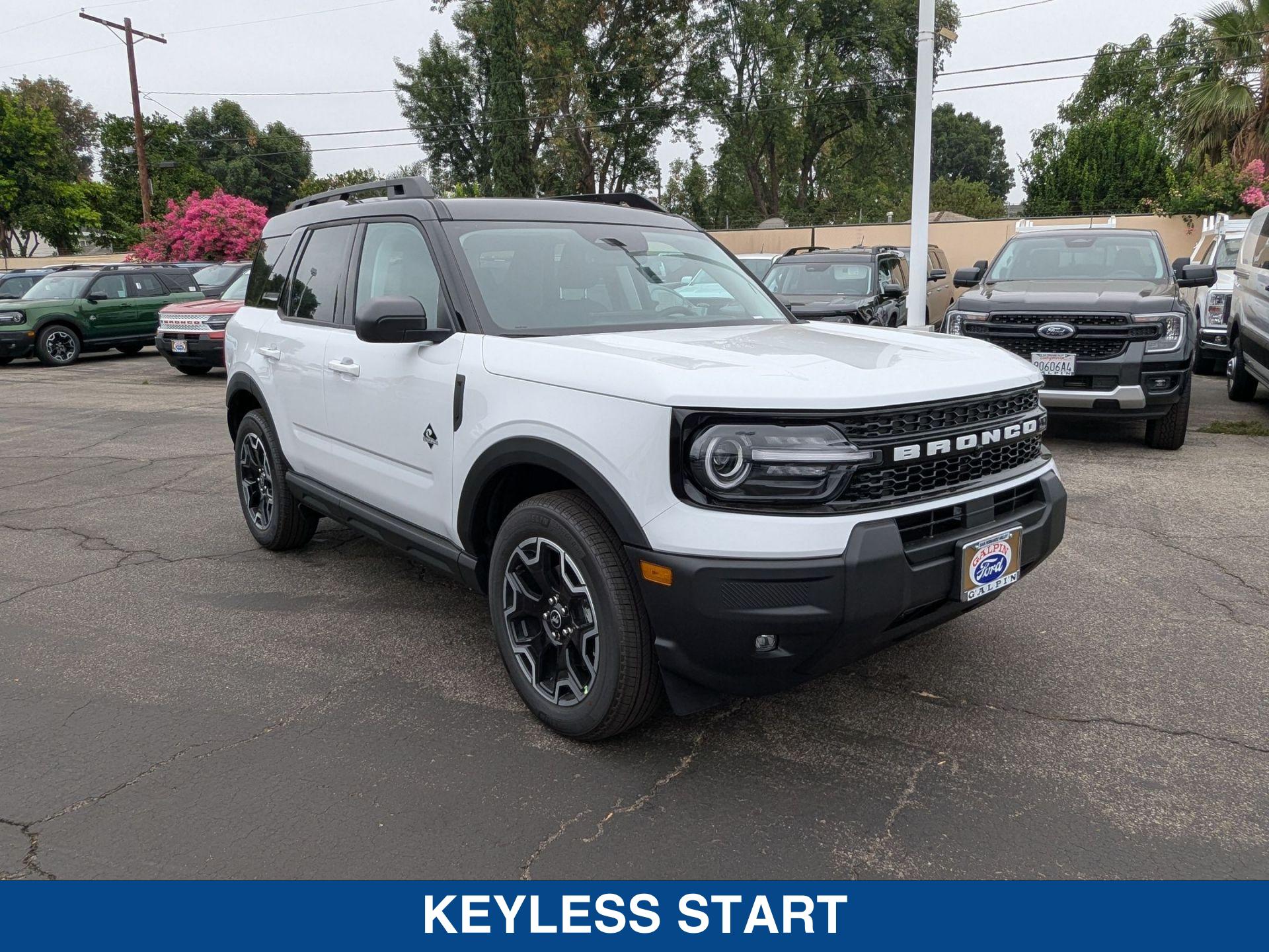 2025 Ford Bronco Sport Outer Banks photo 10